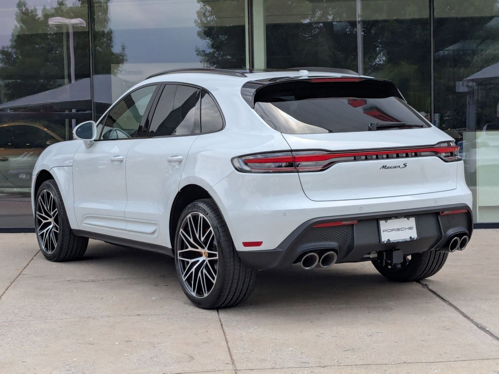New 2026 Porsche Macan S AWD/4WD video 3