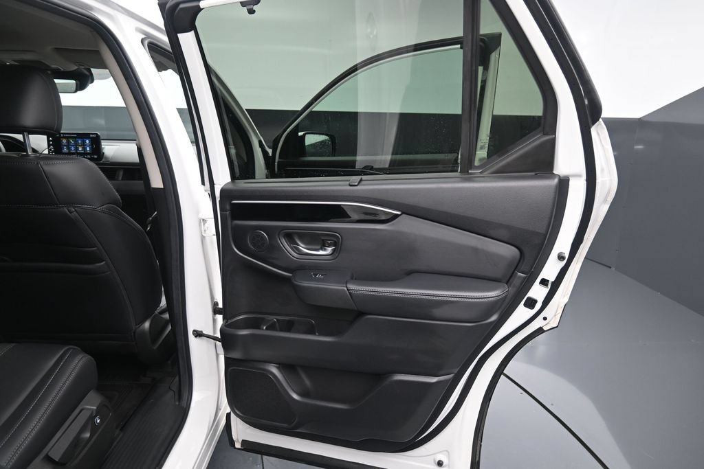 Certified 2025 Honda Pilot EX-L image 14