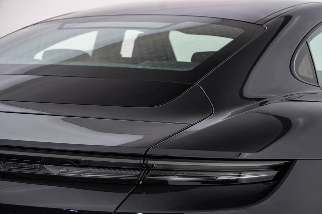 Certified 2025 Porsche Taycan AWD/4WD image 12