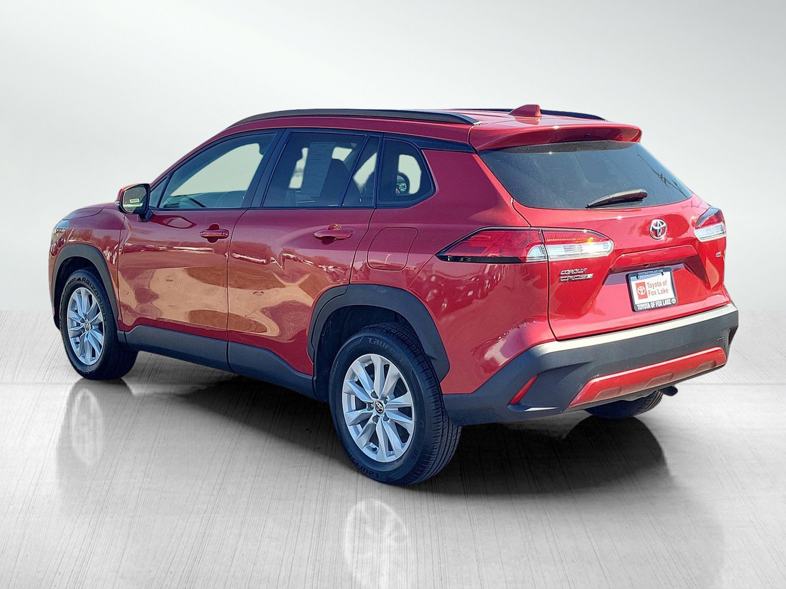 Used 2022 Toyota Corolla Cross LE FWD image 3