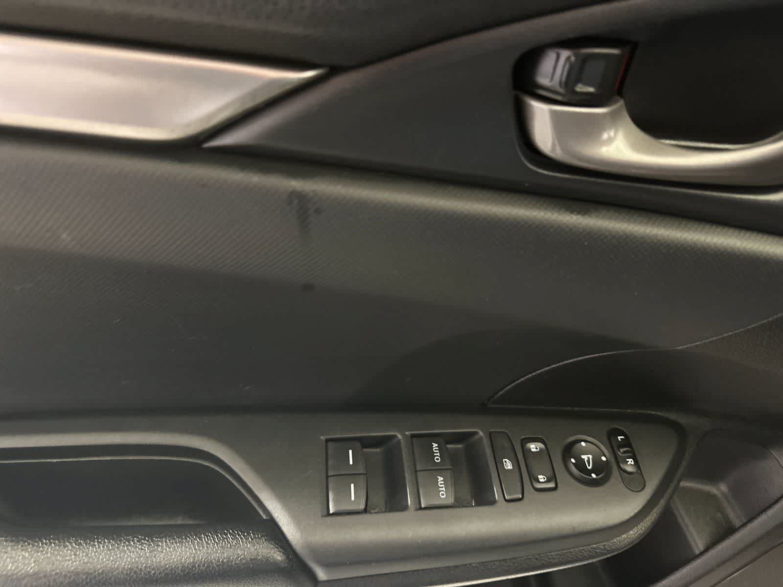 Used 2021 Honda Civic Sport image 13