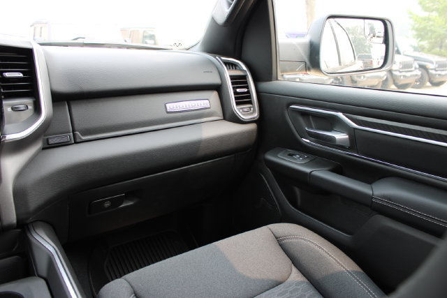 New 2026 RAM 1500 Big Horn w/ Night Edition AWD/4WD image 43