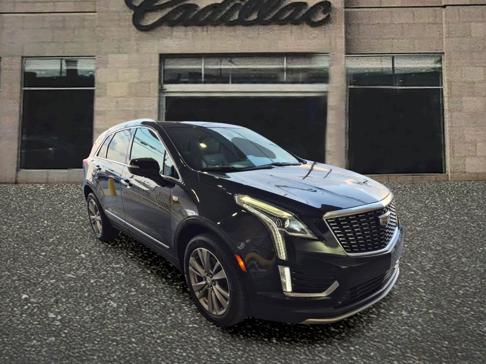 Certified 2024 Cadillac XT5 Premium Luxury AWD/4WD image 5
