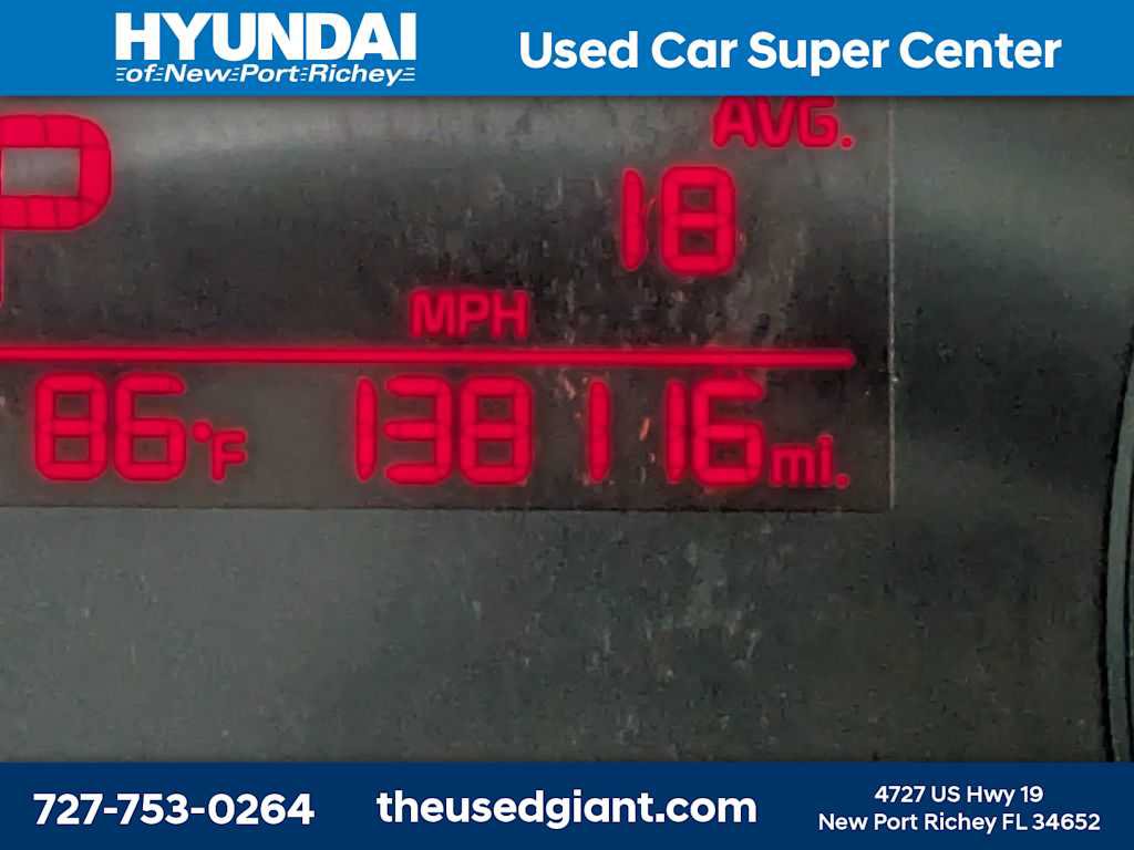 Used 2016 Kia Sedona LX w/ LX Convenience Package FWD image 36