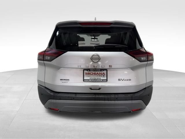 Used 2023 Nissan Rogue SV AWD/4WD image 8