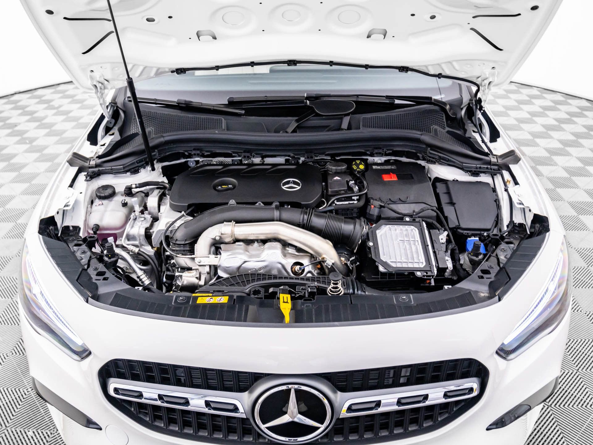 New 2026 Mercedes-Benz GLA 250 4MATIC image 34