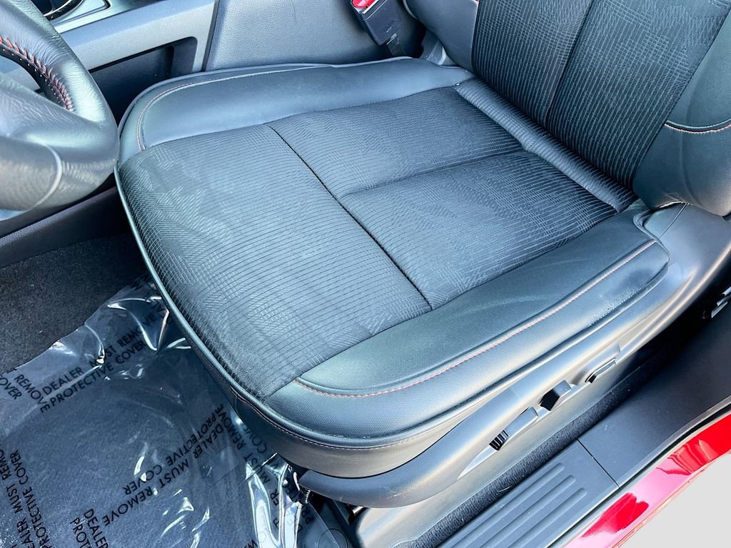 Used 2021 Nissan Titan PRO-4X w/ Pro-4x Utility Package image 19