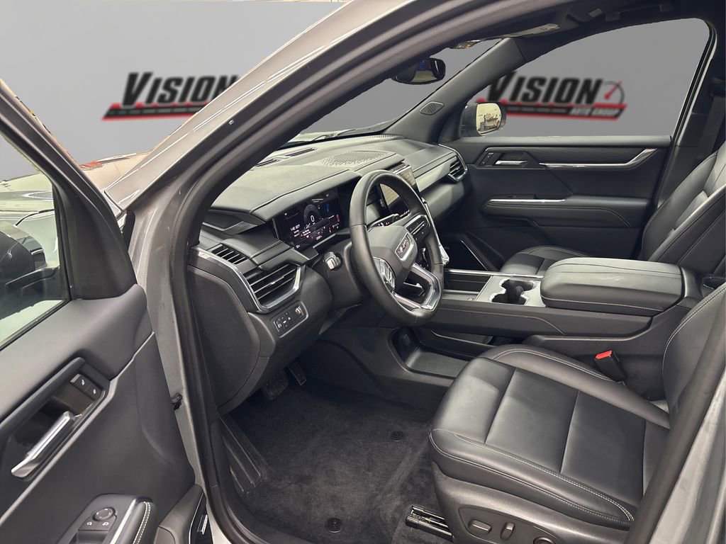 Used 2024 GMC Acadia Elevation w/ Trailering Package image 9