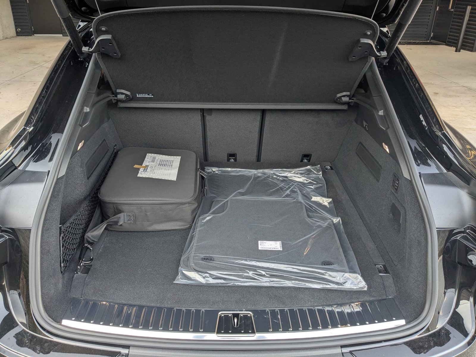 Used 2026 Porsche Cayenne S AWD/4WD image 23