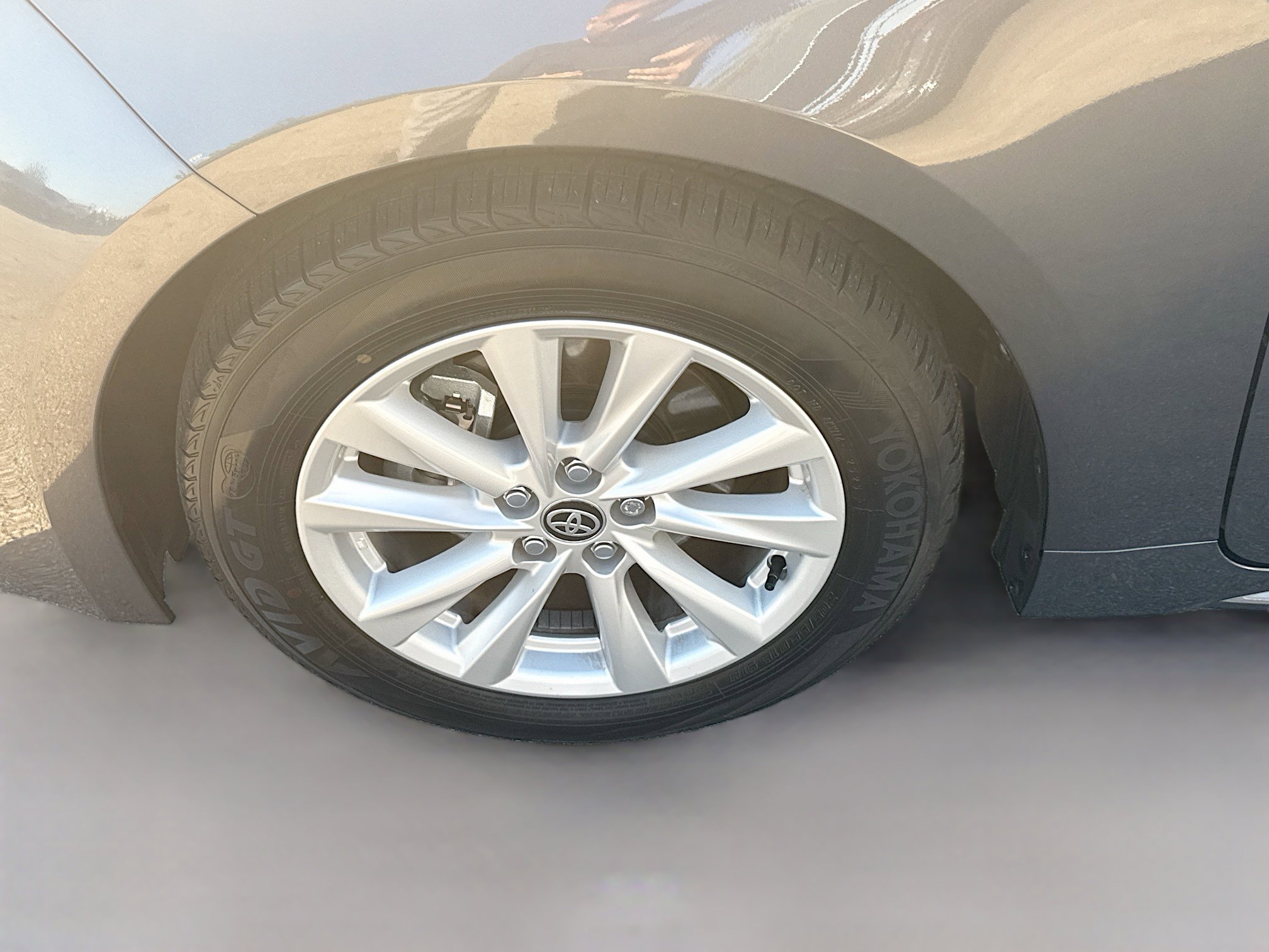 Used 2025 Toyota Corolla SE image 35