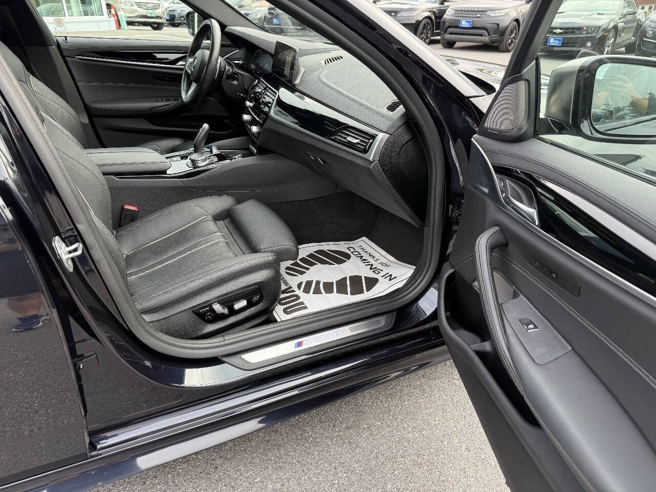 Used 2019 BMW M550i xDrive w/ Dynamic Handling Package AWD/4WD image 13