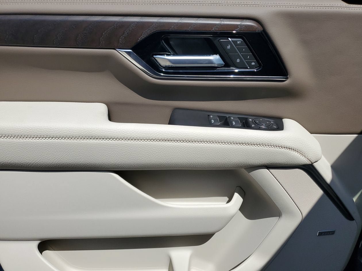 New 2026 GMC Yukon XL Denali RWD image 17