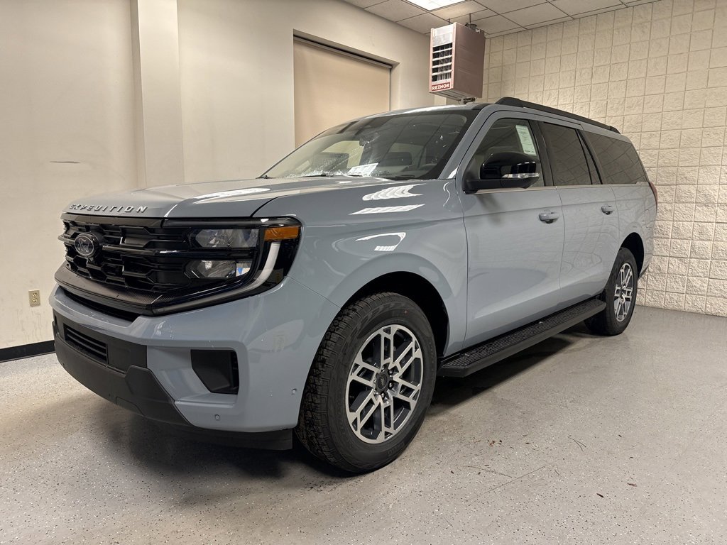 New 2025 Ford Expedition Max Active image 12