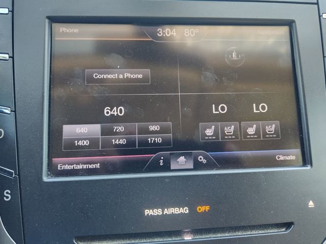 Used 2013 Lincoln MKZ Reserve image 22