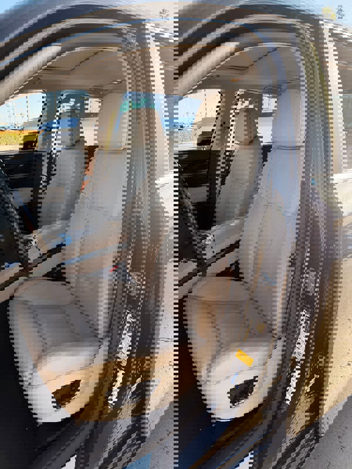 Used 2012 BMW 750Li image 9