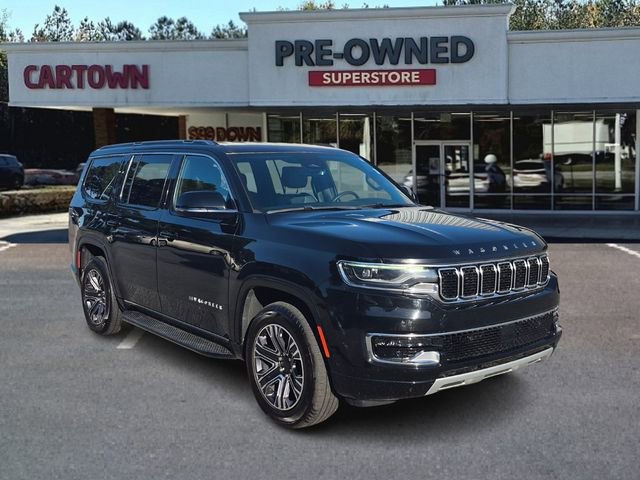 Used 2024 Jeep Wagoneer Series II w/ Flexible Seating Group RWD image 1