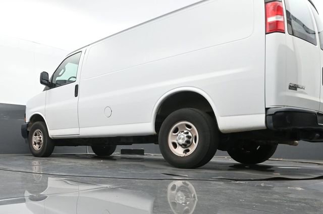 Used 2020 Chevrolet Express 2500 w/ Driver Convenience Package image 10