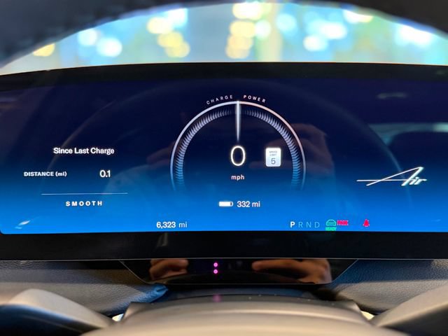 Used 2025 Lucid Air Touring AWD/4WD image 30