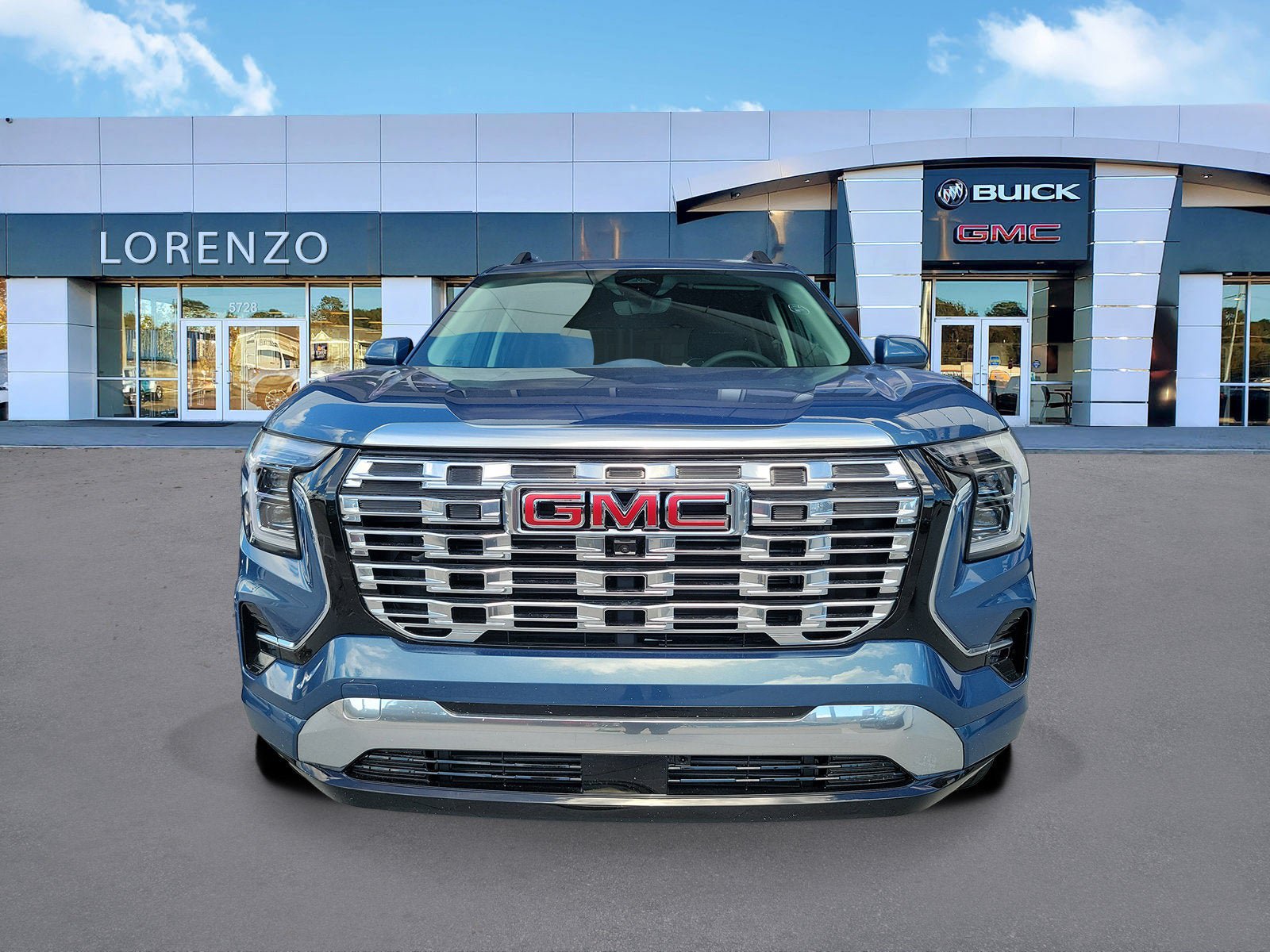 New 2027 GMC Terrain Denali w/ LPO, Floor Liner Package AWD/4WD image 2