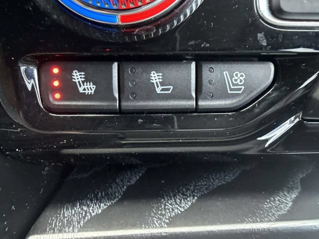 Used 2022 GMC Yukon Denali w/ Denali Premium Package AWD/4WD image 76