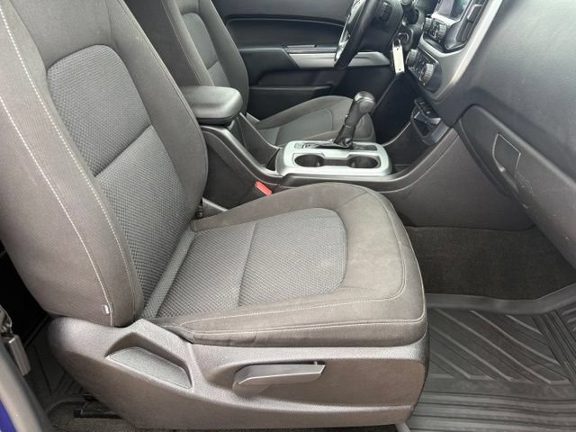 Used 2016 Chevrolet Colorado LT w/ LT Convenience Package AWD/4WD image 16