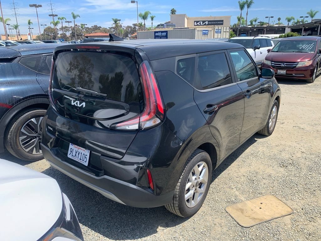 Certified 2024 Kia Soul LX w/ Option Group 015 FWD image 6