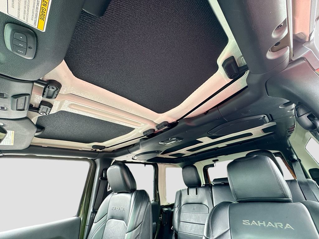 Used 2022 Jeep Wrangler Unlimited Sahara image 27