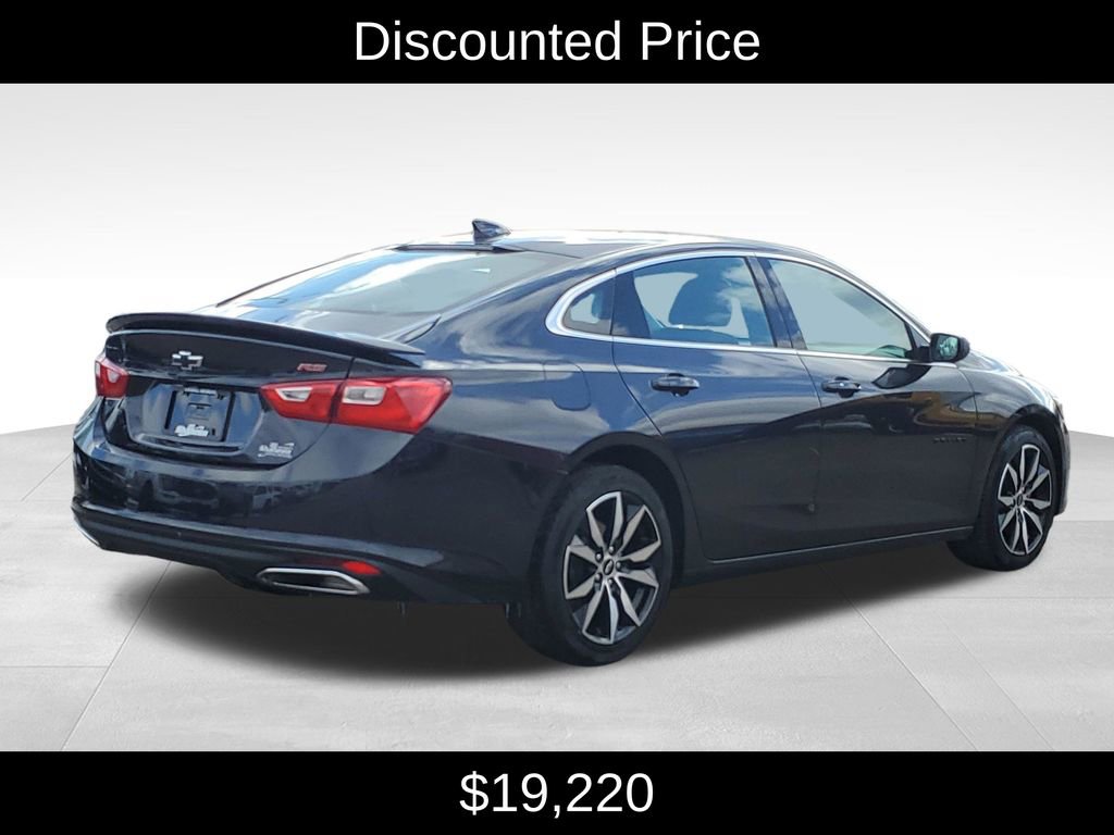 Used 2023 Chevrolet Malibu RS w/ Driver Confidence Package image 3