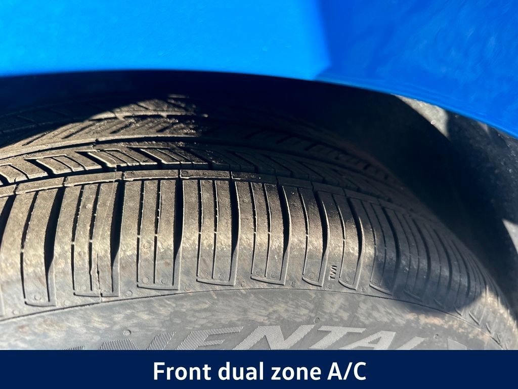 New 2025 Volkswagen ID. Buzz 1st Edition image 10