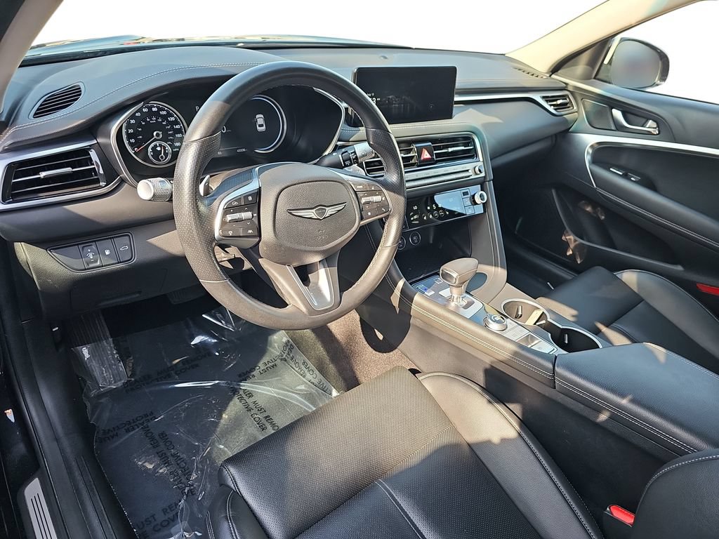 Used 2025 Genesis G70 2.5T AWD/4WD image 16