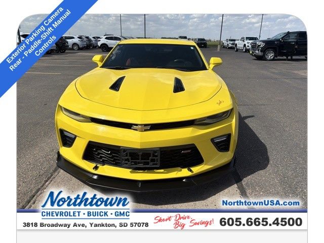 Used 2017 Chevrolet Camaro SS RWD image 3