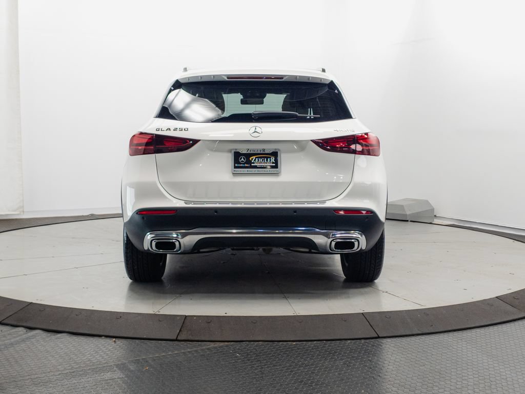 Certified 2026 Mercedes-Benz GLA 250 4MATIC image 25