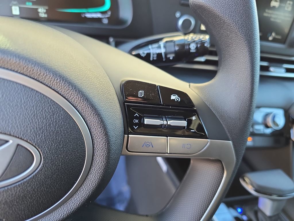 New 2026 Hyundai Elantra Blue image 18