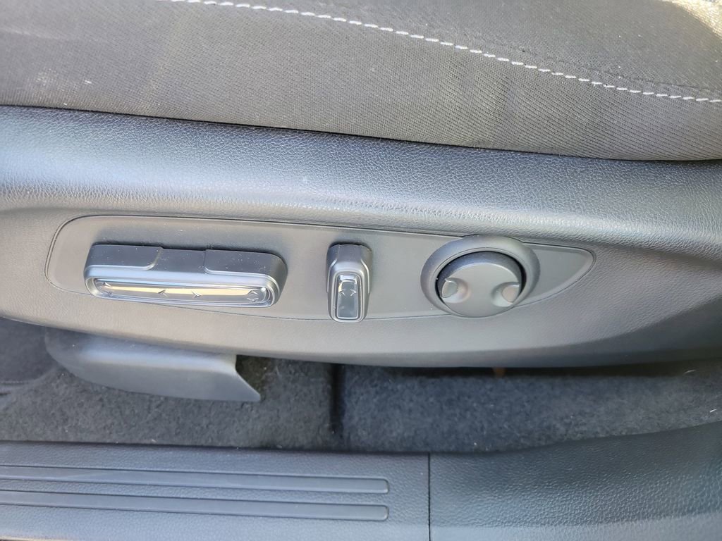 Certified 2026 Honda CR-V EX image 24