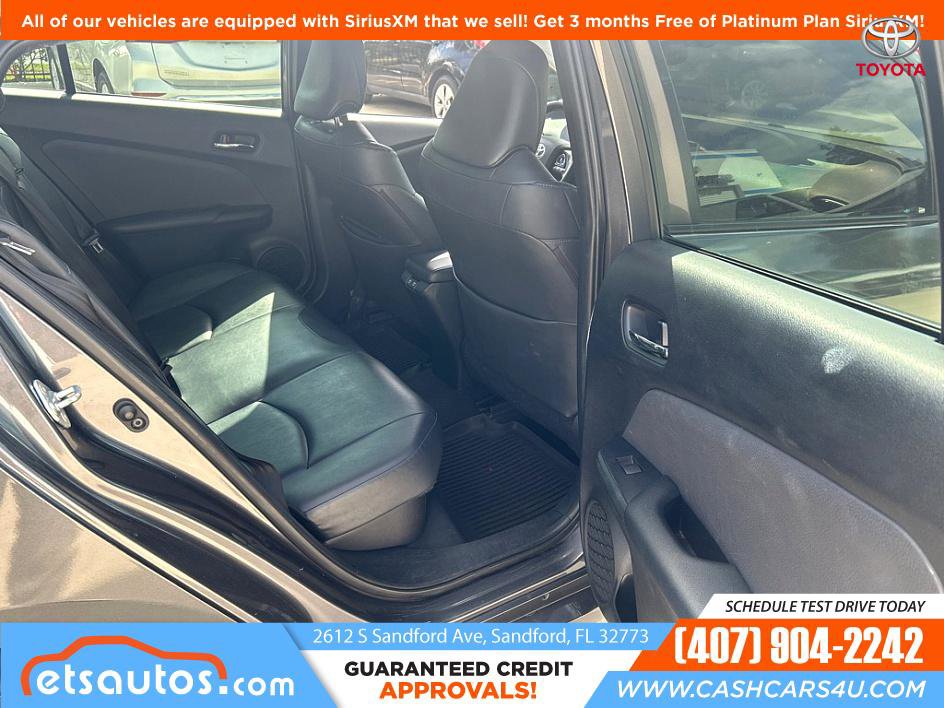 Used 2022 Toyota Prius image 12