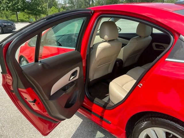 Used 2014 Chevrolet Cruze LTZ w/ RS Package FWD image 15