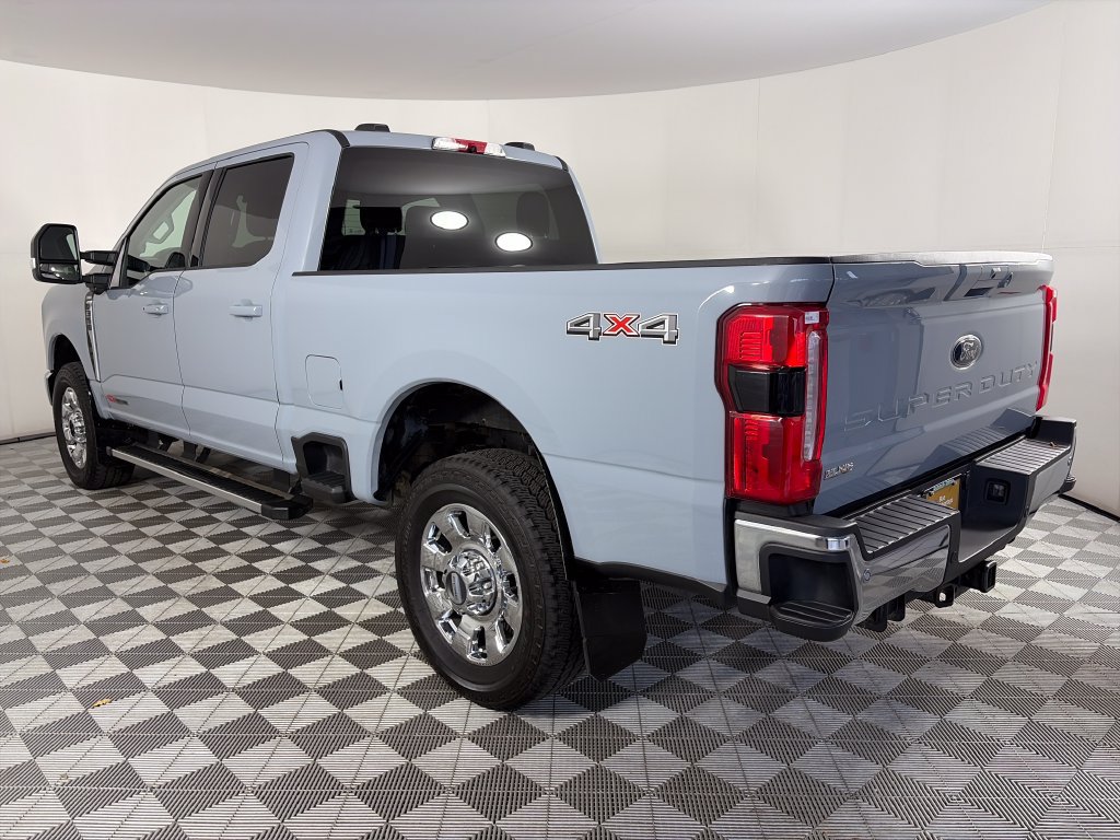 Certified 2025 Ford F350 Lariat AWD/4WD image 5