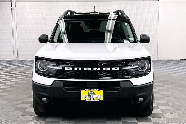 Used 2025 Ford Bronco Sport Outer Banks image 4