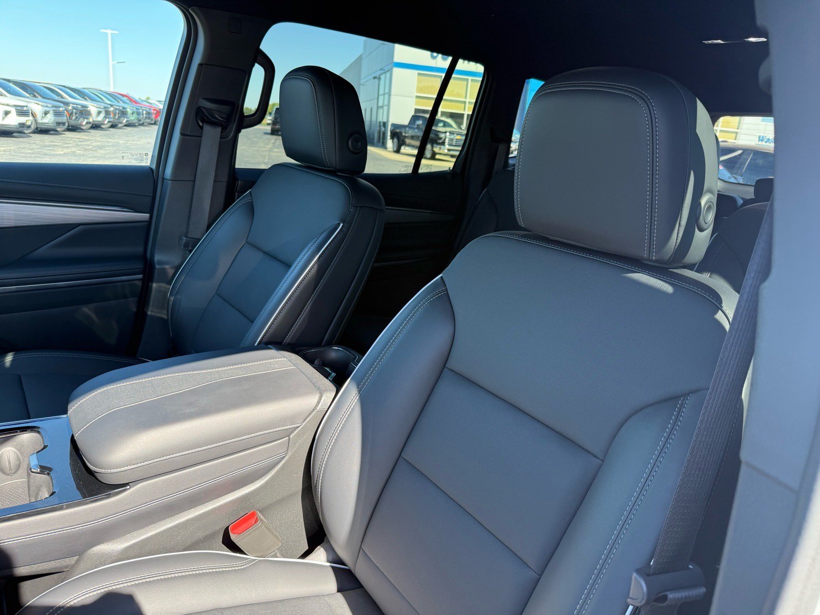 Used 2026 Buick Enclave Preferred FWD image 13