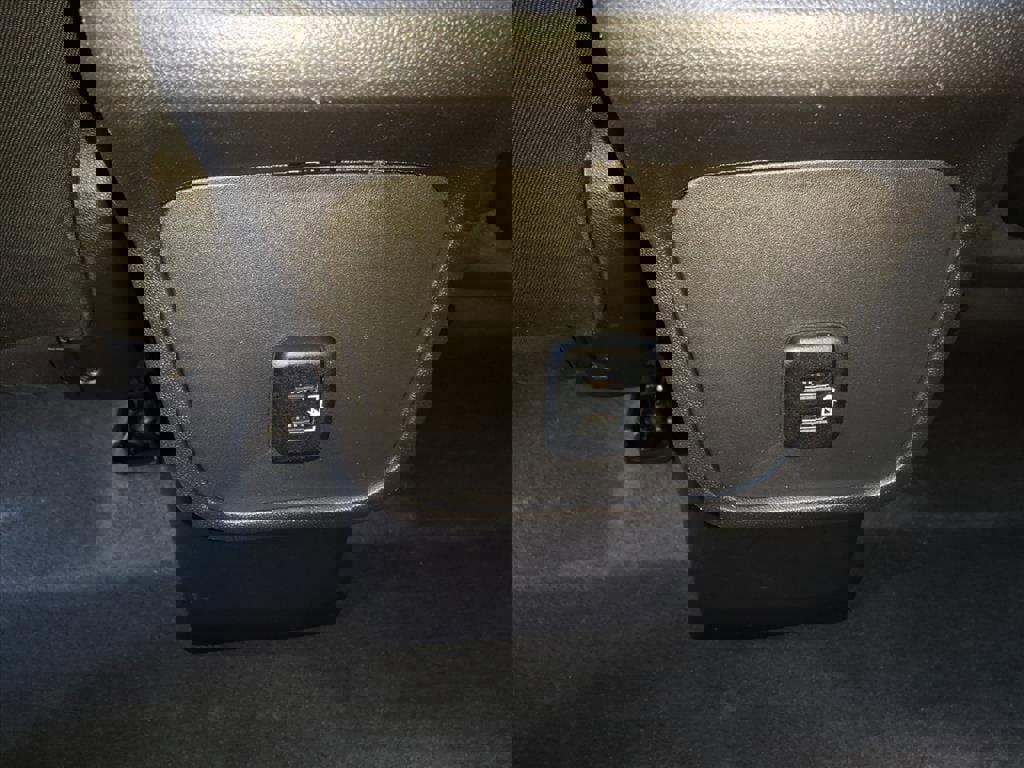 Used 2018 GMC Terrain SLE w/ Driver Convenience Package image 15