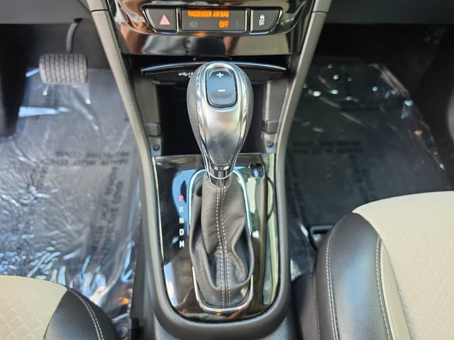 Certified 2020 Buick Encore Preferred w/ Safety Package FWD image 21