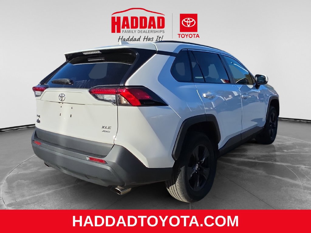 Used 2024 Toyota RAV4 XLE w/ Convenience Package AWD/4WD image 6