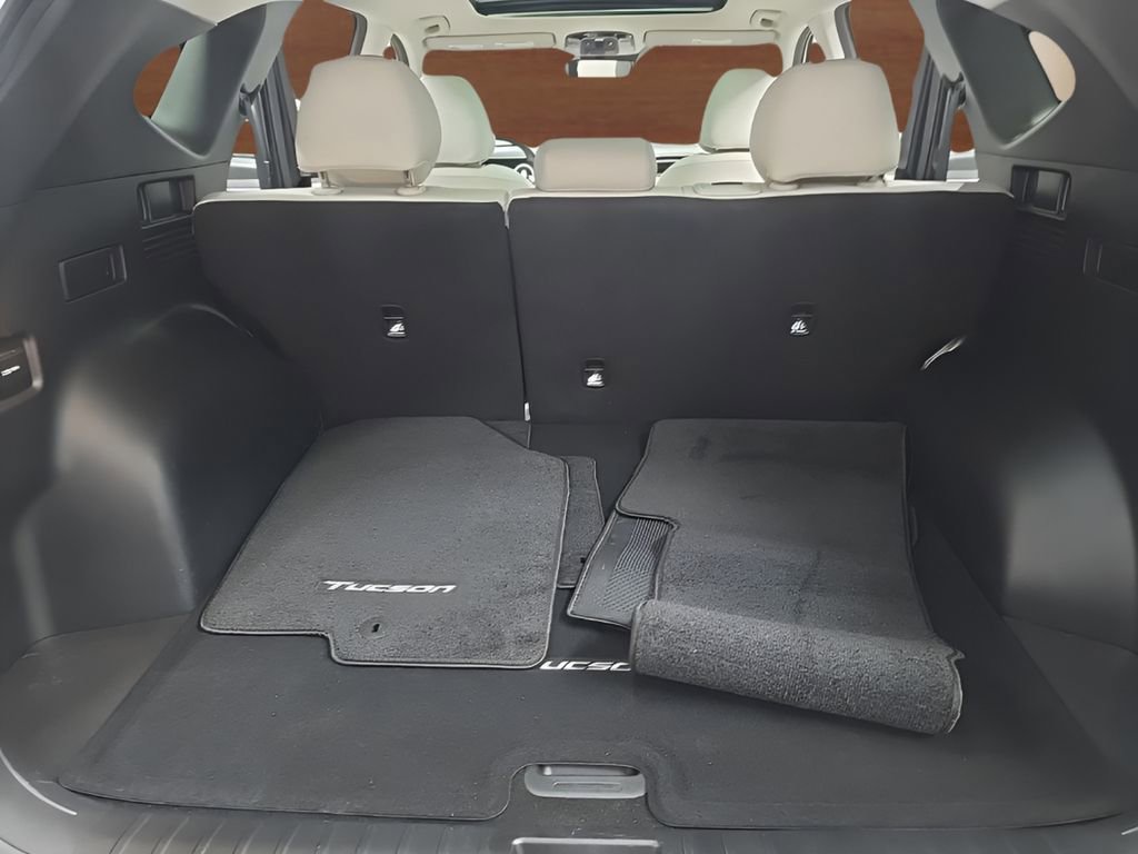 Certified 2023 Hyundai Tucson Limited image 16