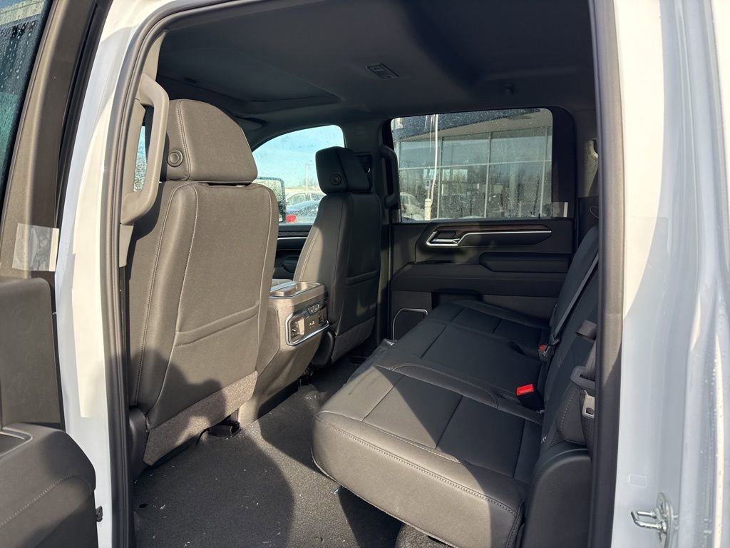 New 2026 GMC Sierra 2500 SLT w/ SLT Premium Package image 10