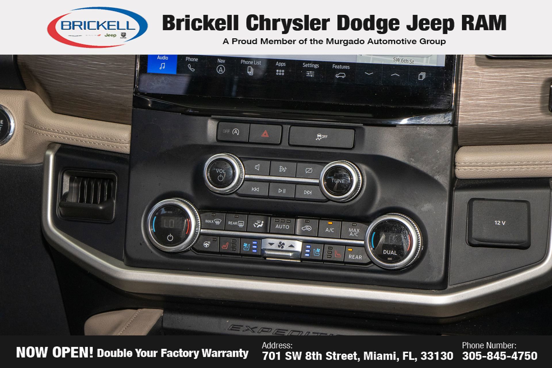 Used 2024 Ford Expedition Limited RWD image 23