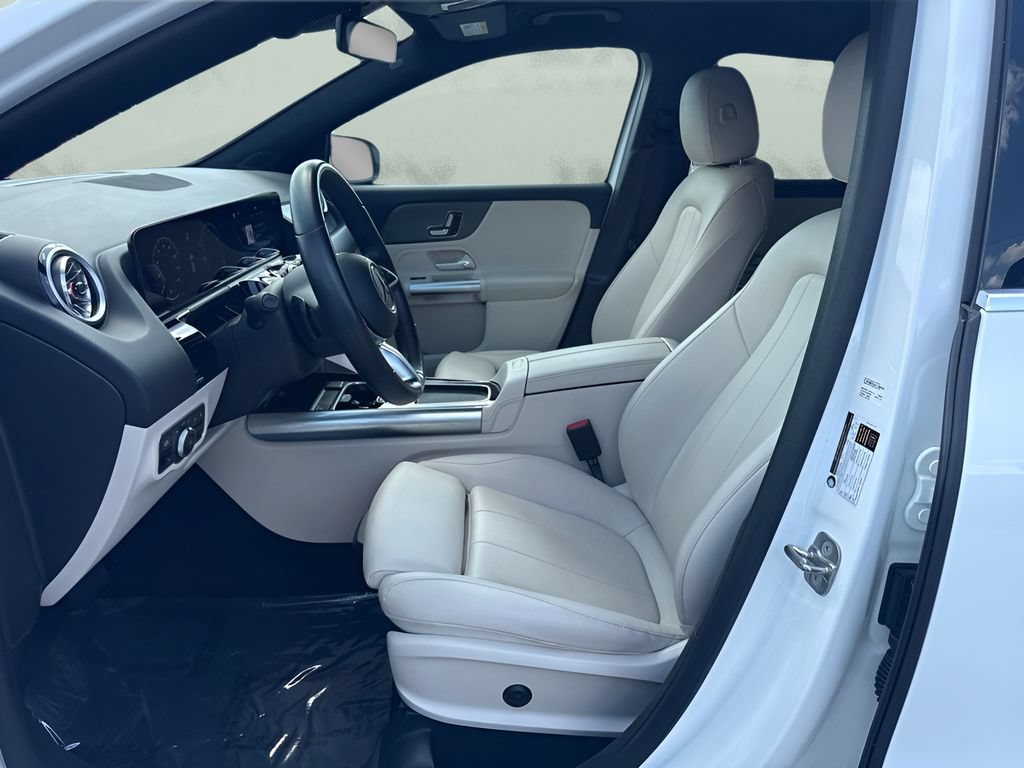 Used 2025 Mercedes-Benz GLA 250 image 9