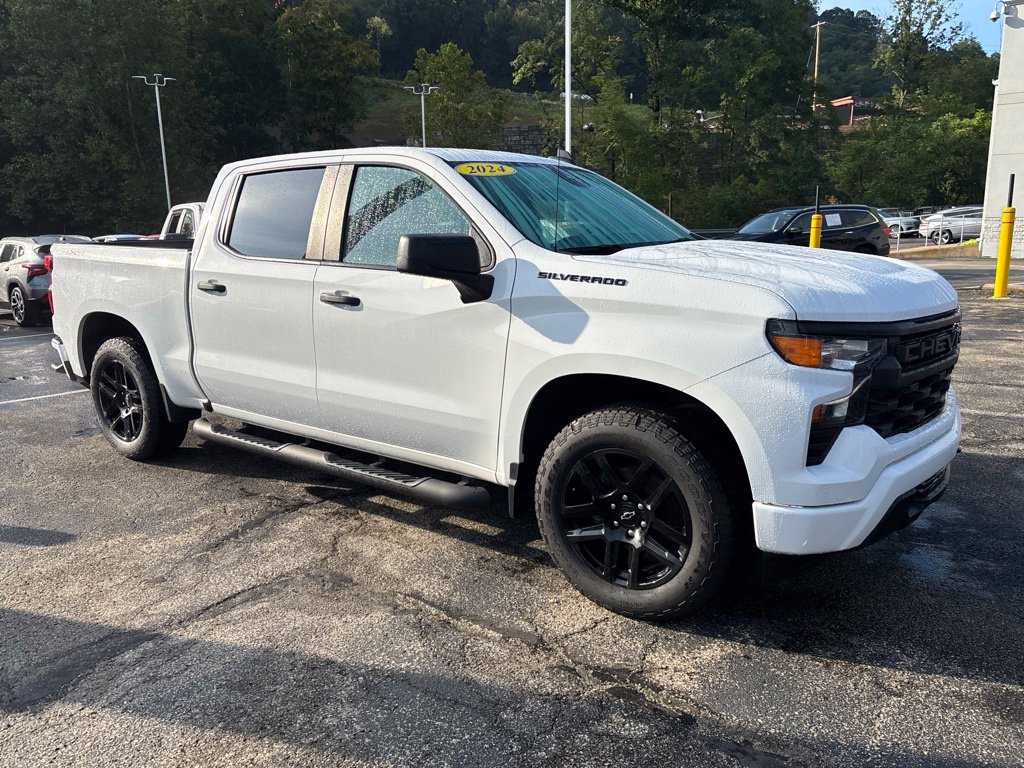 Certified 2024 Chevrolet Silverado 1500 Custom w/ Turbomax Blackout Package AWD/4WD image 8