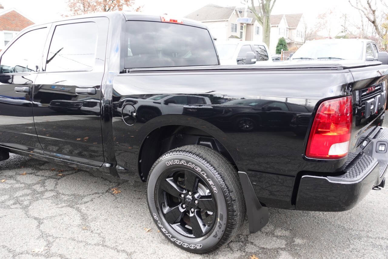 Used 2023 RAM 1500 Express w/ Wheel & Sound Group image 8