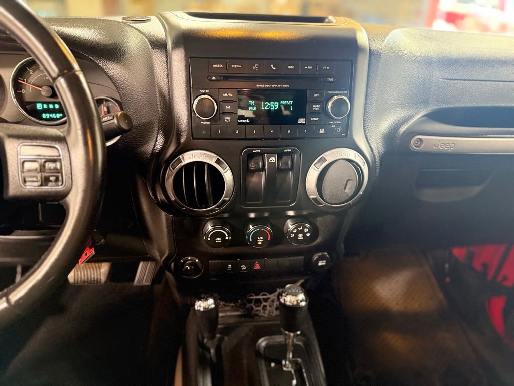 Used 2016 Jeep Wrangler Sport w/ Quick Order Package 24S AWD/4WD image 17