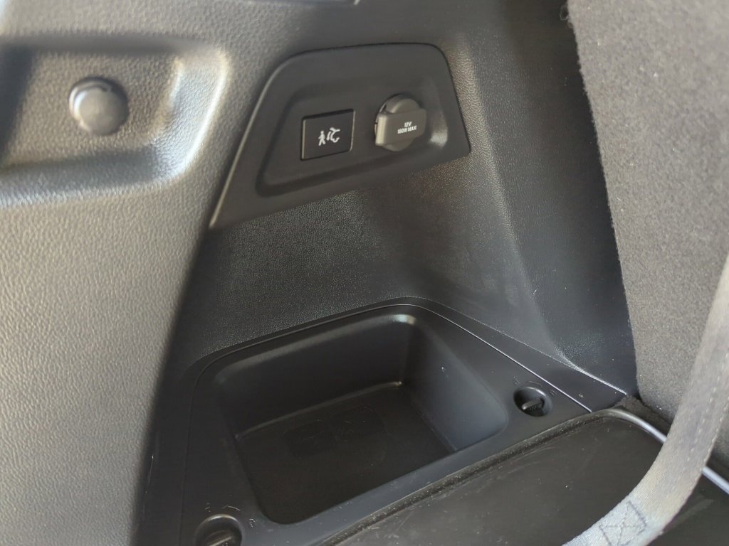 Used 2025 Honda Pilot Black Edition image 38